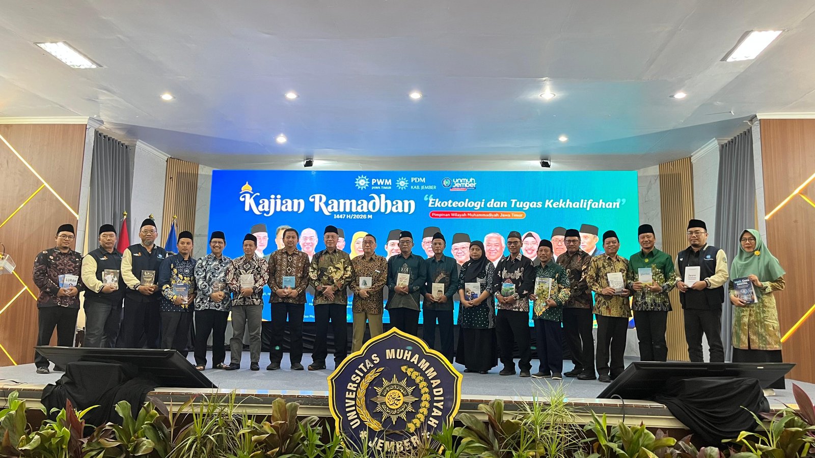 Dr. Ibnu Habibi, M.Pd.I Luncurkan Buku Nasional di Forum PWM Jawa Timur  Muhammadiyah Boarding School sebagai Ikhtiar Strategis Kaderisasi
